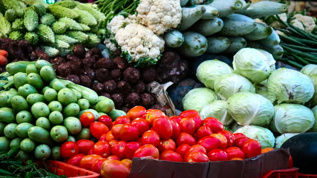 low light photography of pile of vegetables