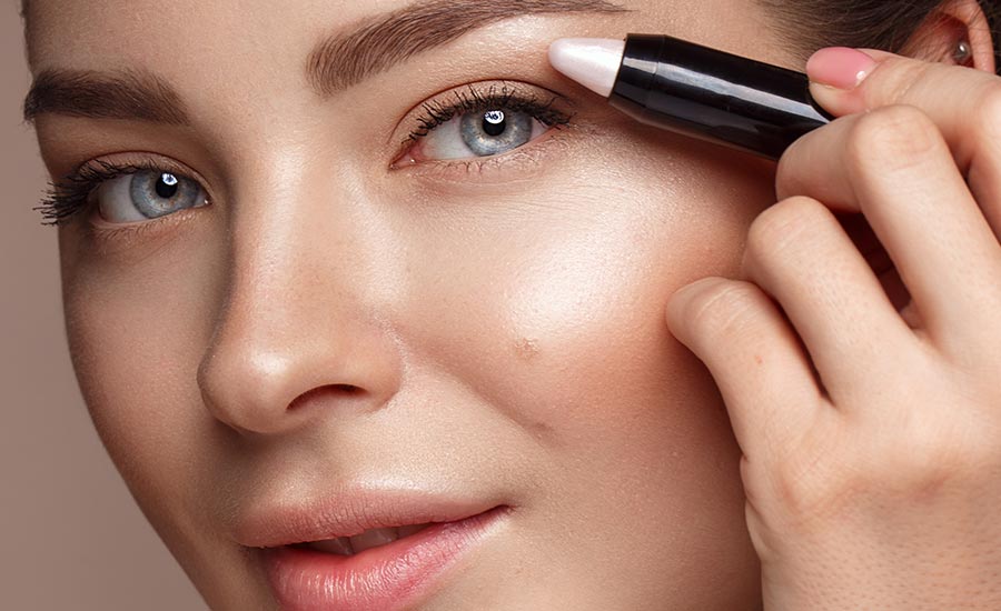 Choosing The Perfect Lip Shade&hellip;