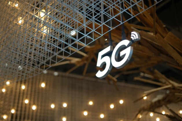 5G Networks: Transforming Global Connectivity